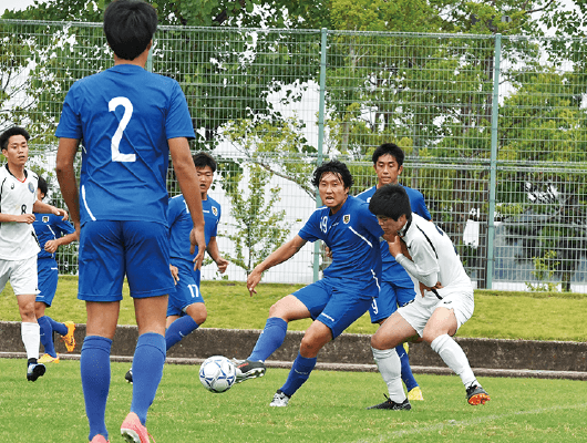 松山大学サッカー部の画像1